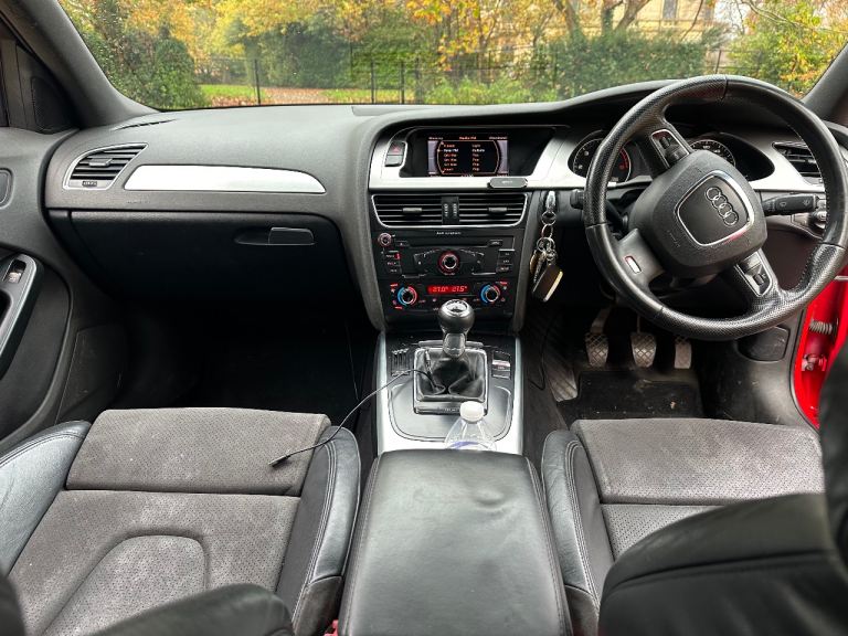 2010 Audi A4 Sline 2.0 TDi Hpi clear half leather interior 