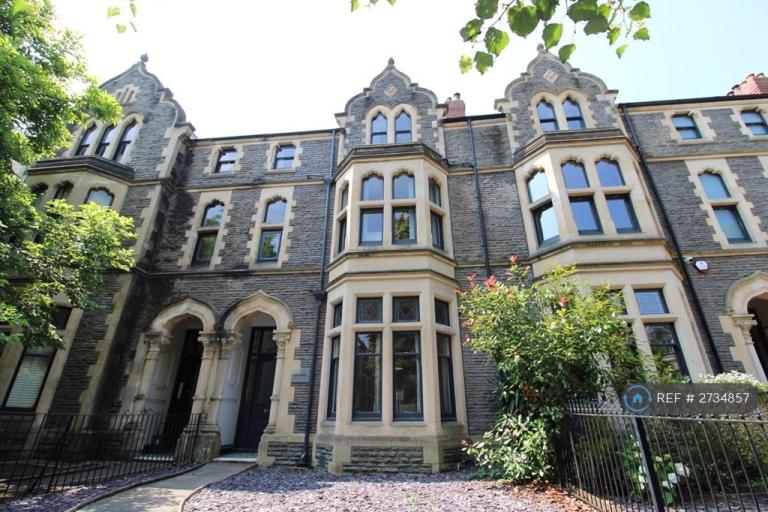 2 bedroom flat in Cathedral Road, Cardiff, CF11 (2 bed) (#2734857)