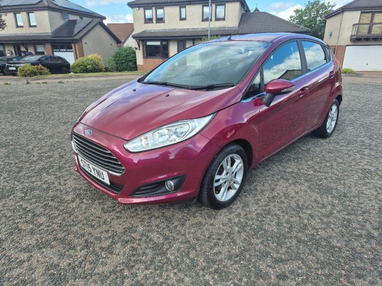Ford, FIESTA, Hatchback, 2015, Manual, 1241 (cc), 5 doors