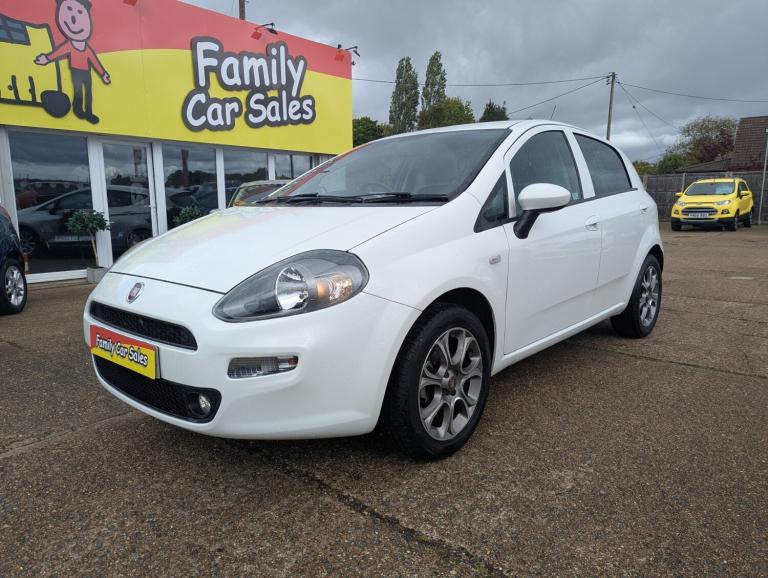 FIAT PUNTO 1.2 EASY LOVELY CONDITION LOW MILEAGE CAMBELT KIT HAS BEEN REPLACED