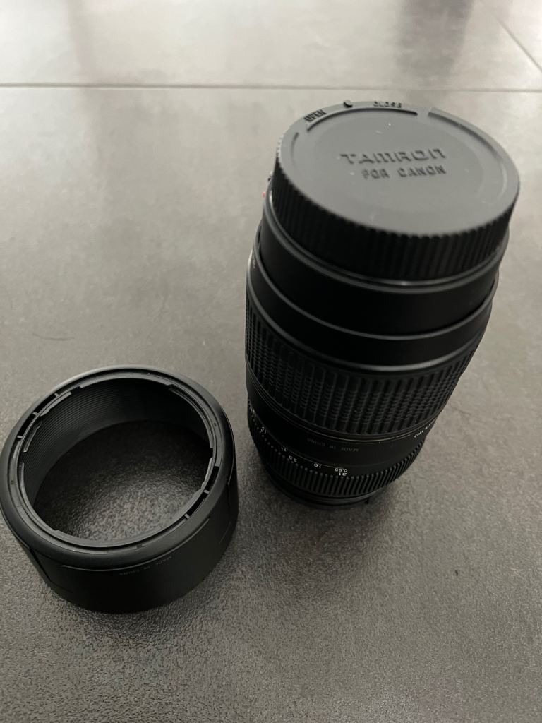 Tamron AF 70 - 300 mm tele macro lens for canon DELT