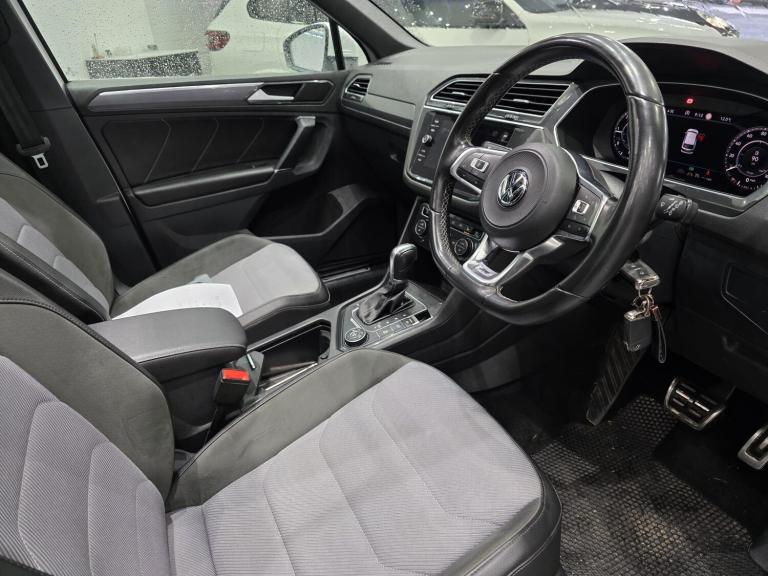 2017 Volkswagen Tiguan 2.0 TDI R-Line DSG 4Motion Euro 6 (s/s) 5dr ESTATE Diesel Automatic