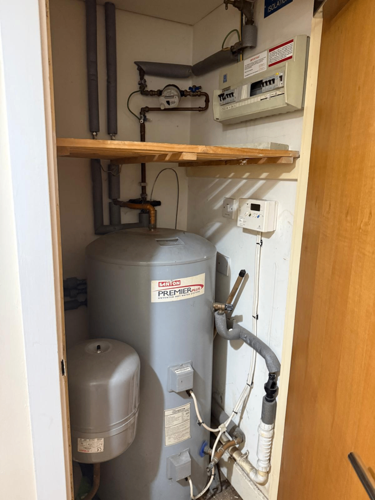 Spacious & Cosy Studio 2 bed Flat for Rent B12 0NZ