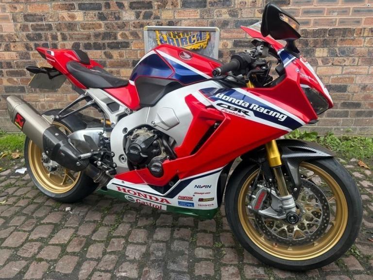 Honda CBR1000RR Fireblade 2018 CBR 1000 Fireblade SP 1 S1H, BSB rep, Akrapovic,
