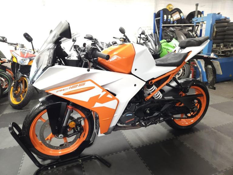 KTM RC 125 2023 Low mileage 