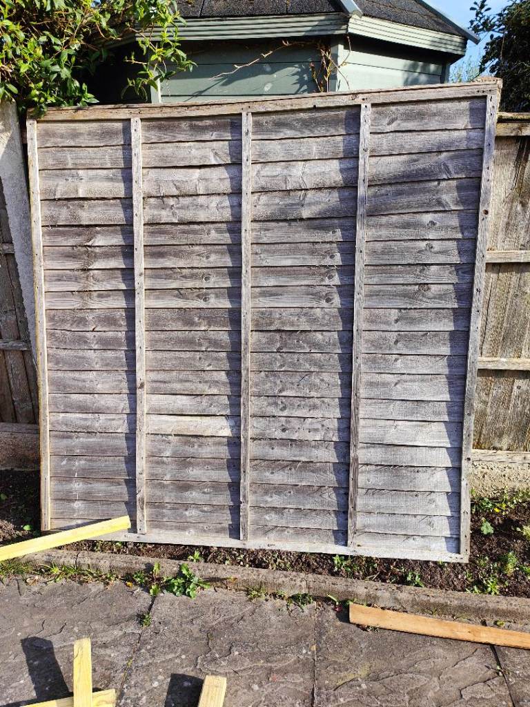Fence panels 