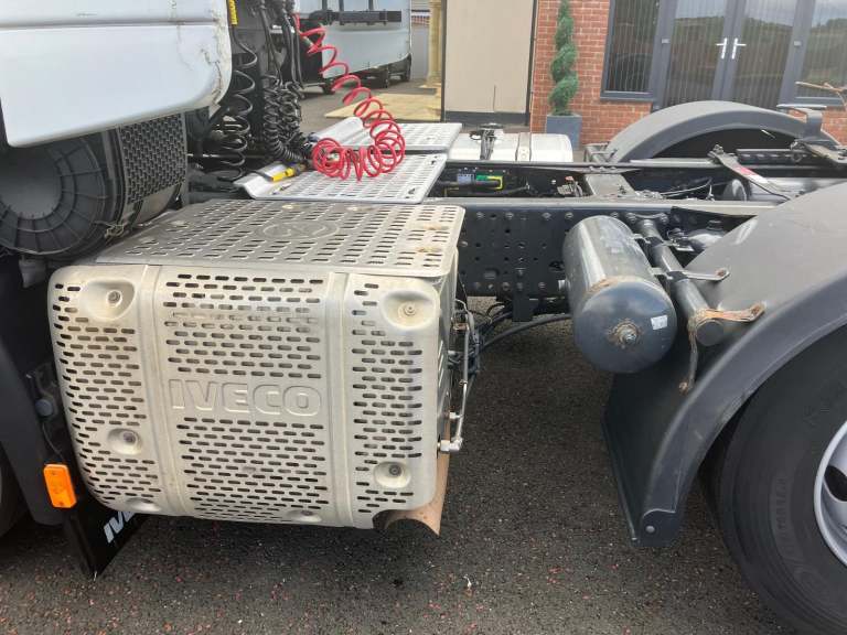 2017 Iveco Stralis 460 6x2 tractor unit euro 6 hi way cab 