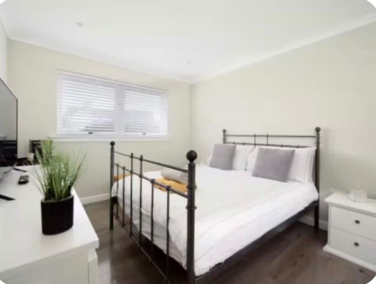 Modern Room to rent short term