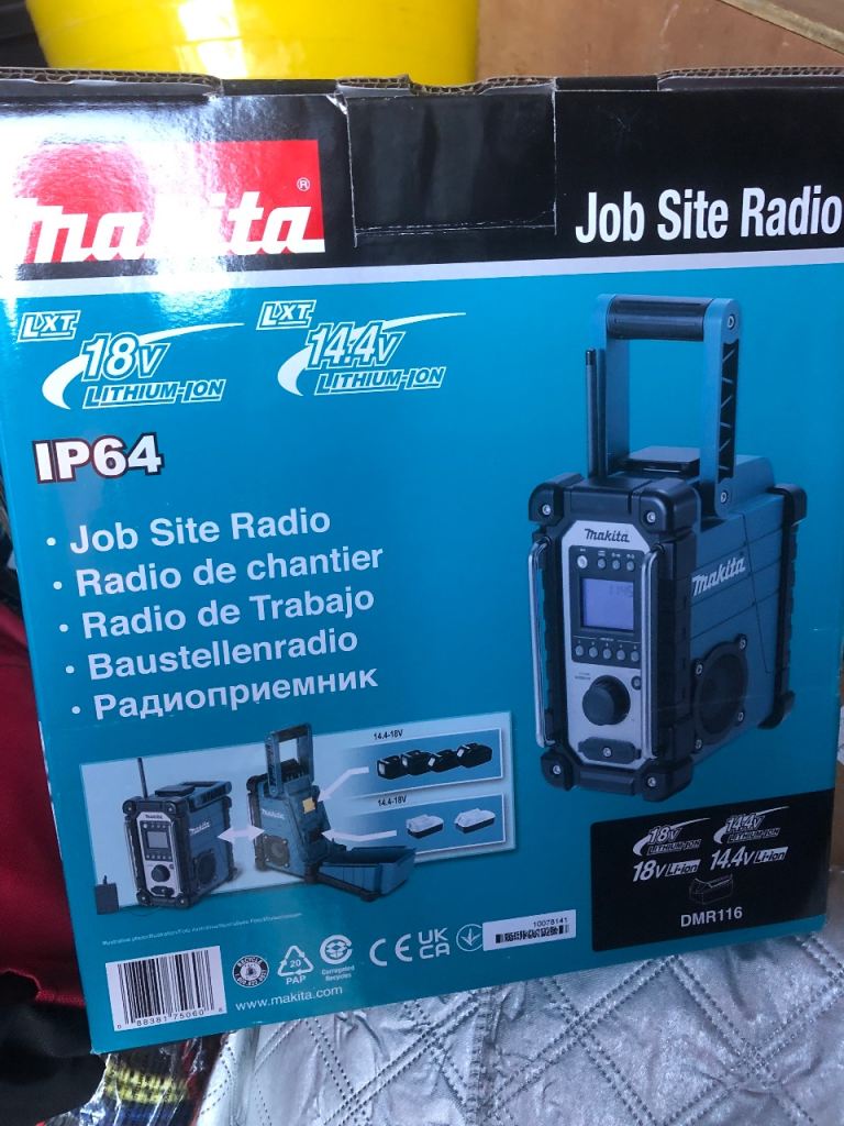 Makita ip64 18v radio