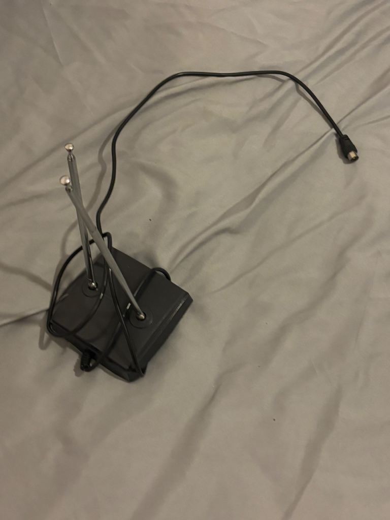 Portable Indoor TV Aerial Antenna - Good Condition
