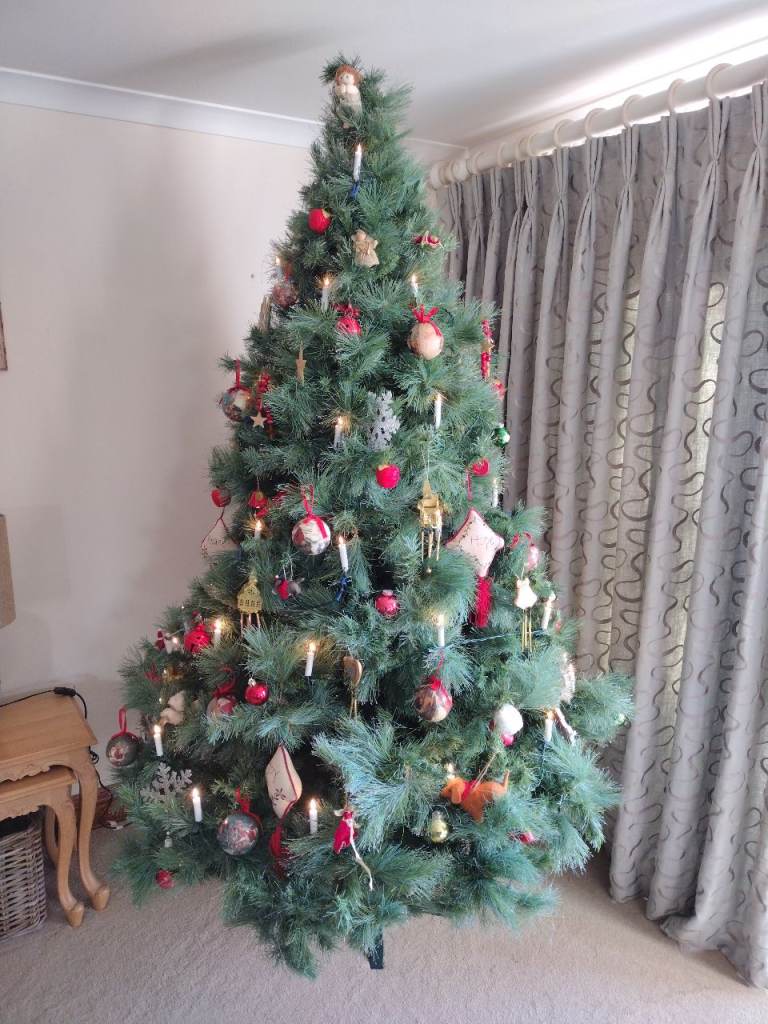 Artificial Christmas Tree – Good Condition