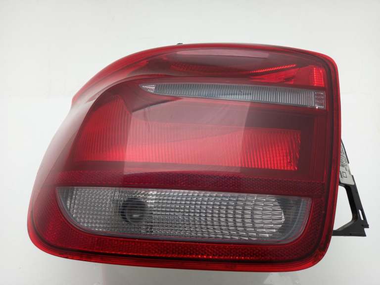 Bmw 1 Series Tail Light Rear Lamp N/S 2011-2015 5 Door Hatchback Lh 63217270097