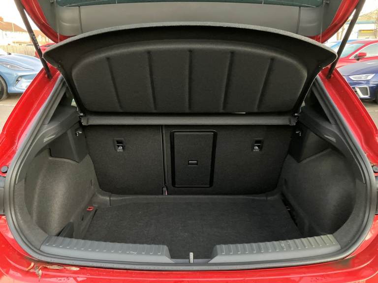 2025 SEAT Leon 1.5 TSI 150 FR Black Edition 5dr [DAP] Hatchback PETROL Manual