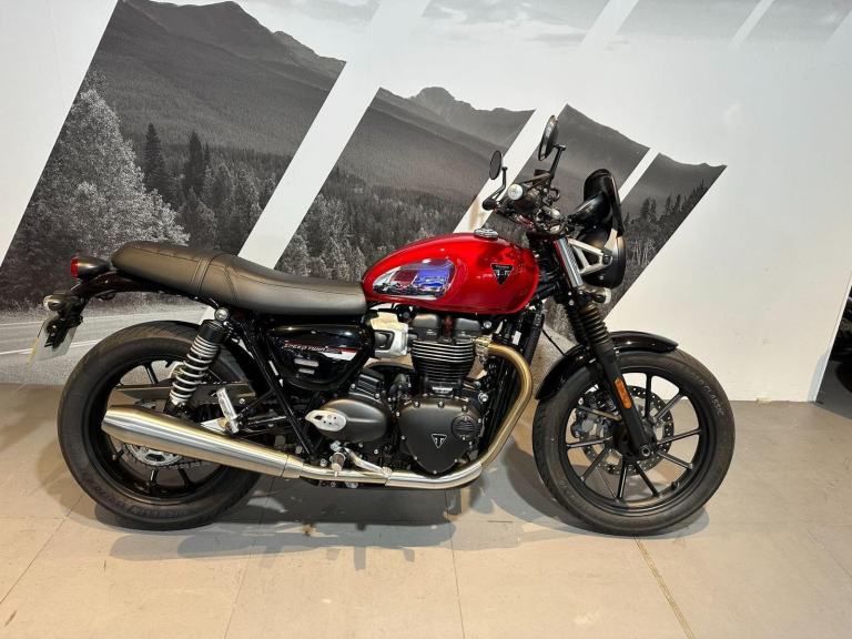Triumph Speed Twin 900    