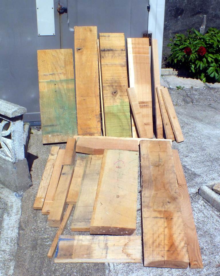 Oak Wood Offcuts .. Quantity of 19 pieces .. See full description
