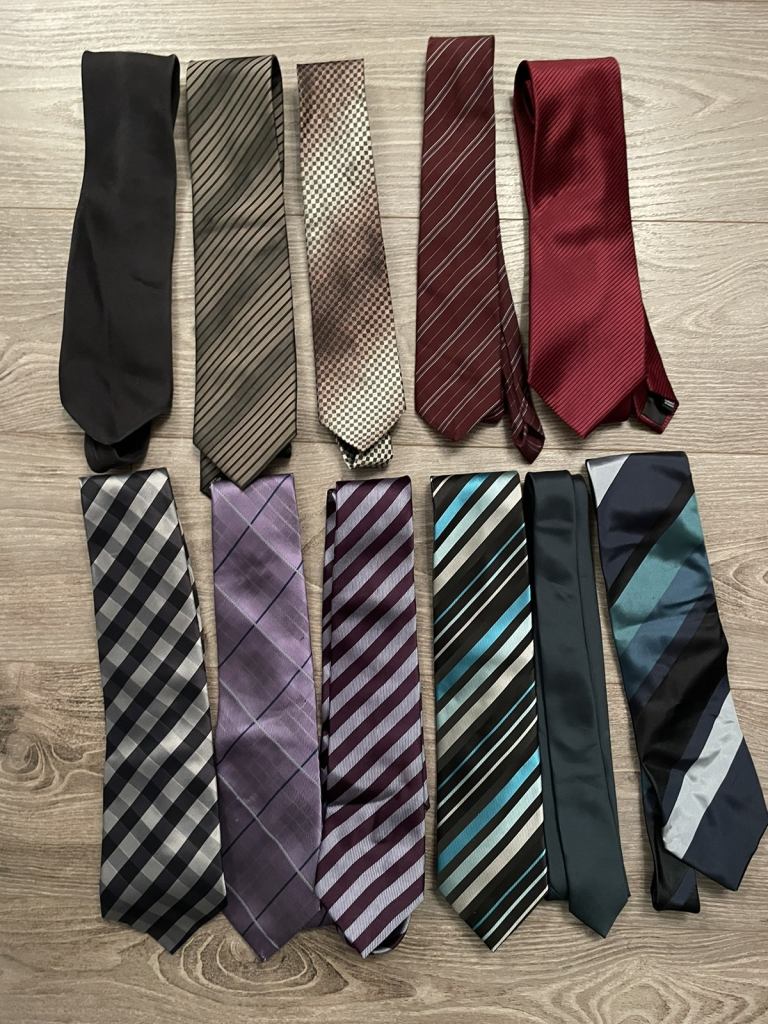 Collection of ties - 11 