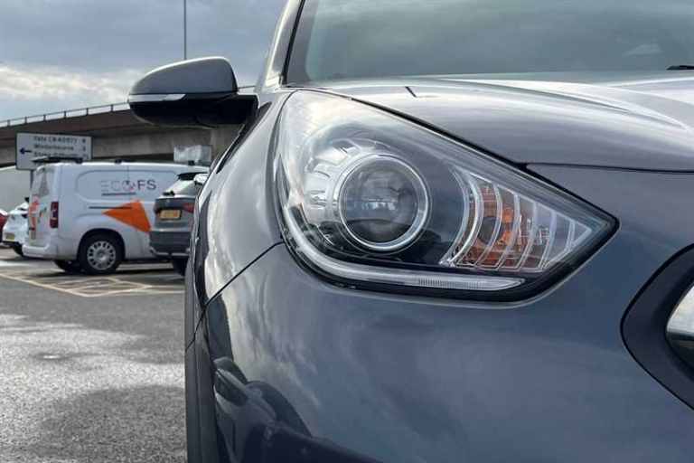 2017 Kia Niro 1.6 GDi Hybrid 3 5dr DCT ESTATE PETROL/ELECTRIC Automatic