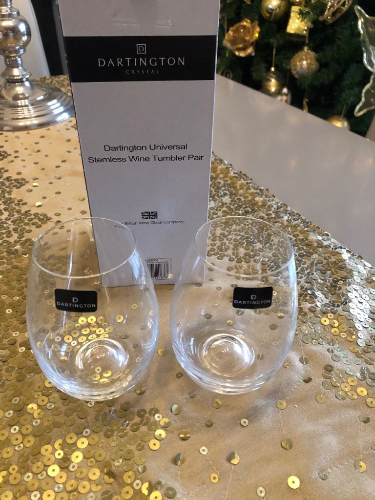 UNUSED PAIR OF DARTINGTON CRYSTAL WINE GLASSES