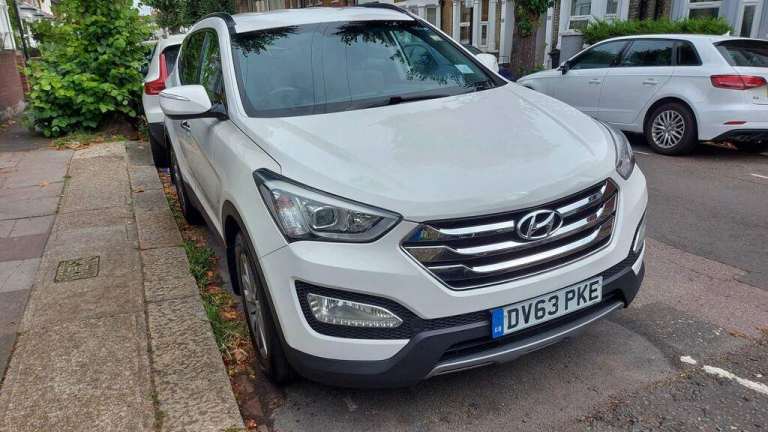 Hyundai, SANTA FE, Estate, 2014, Manual, 2199 (cc), 5 doors