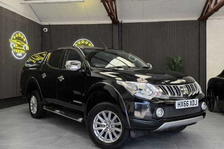 2016 Mitsubishi L200 2.4 DI-D DC Barbarian Pickup Double Cab 4dr Diesel Manual 4WD Euro 5 (178 p ...