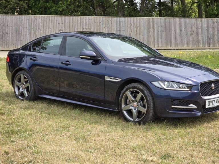 2017 Jaguar XE 2.0d R-Sport Saloon 4dr Diesel Auto AWD Euro 6 (s/s) (180 ps) Saloon Diesel Automatic