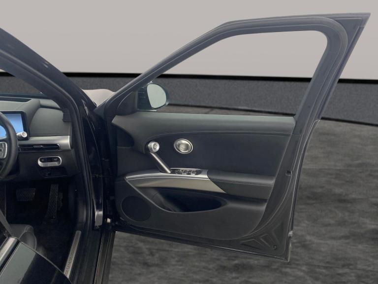 2022 Genesis GV60 77.4kWh Premium SUV 5dr Electric Auto (229 ps) - NAV - HEATED STEERING - BL Suv...