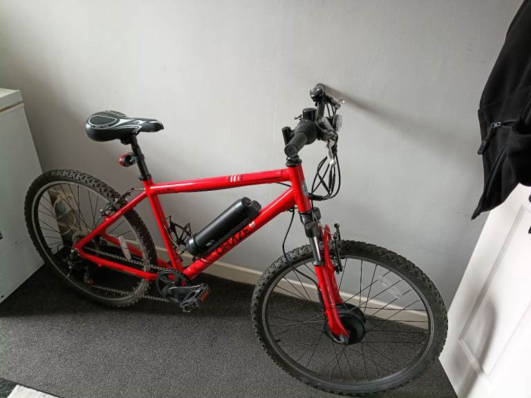 Apollo phase E Bike excellent condition 