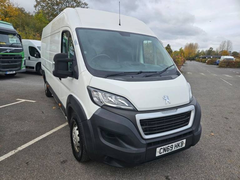 2019 Peugeot Boxer 2.2 BlueHDi H2 Professional Van 140ps PANEL VAN DIESEL Manual