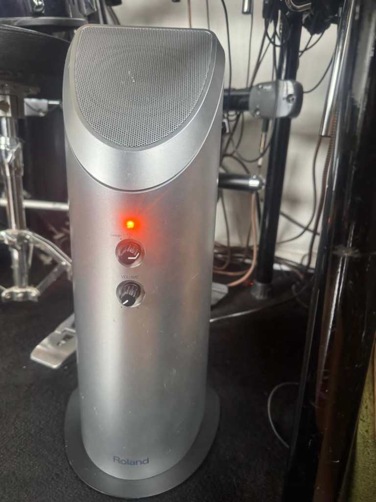 Roland electric drum amplifier PM-01 