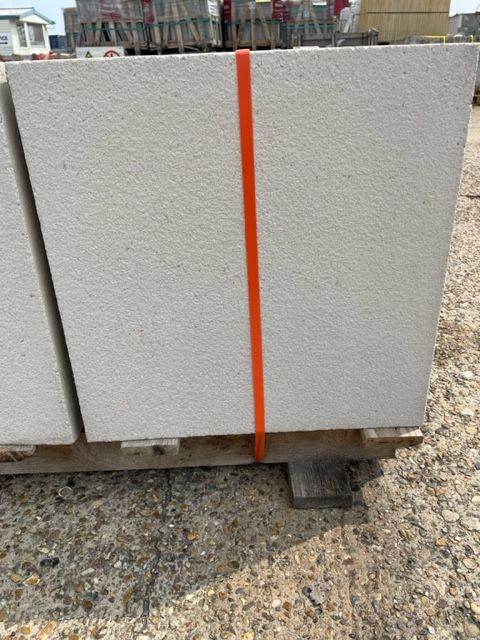 EATON TEXTURED 450x450x32MM MIST CONCRETE PAVING SLABS - BARGAIN SALE!!