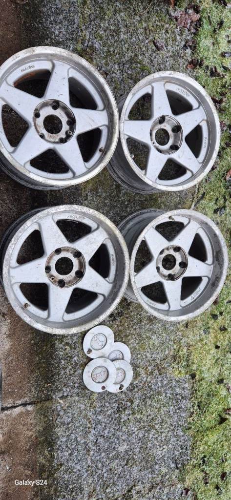 Porsche Alloy wheels