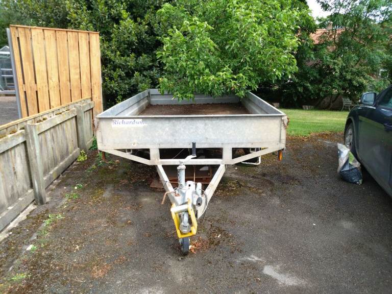 Richardson metal trailer 