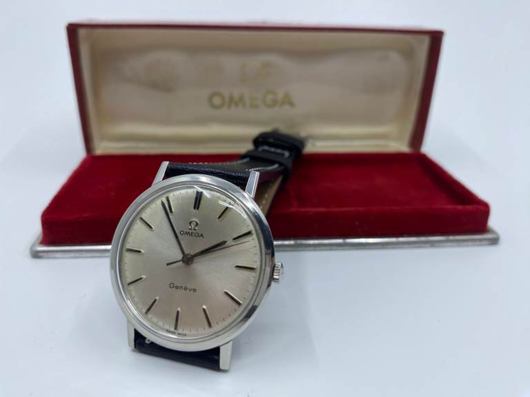 Vintage Omega Mens Manual Wind Watch + Box 1969 (New strap & Glass) 34mm