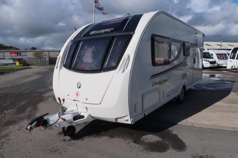 2015 SWIFT Hi-Style 524 