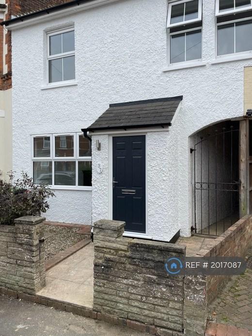 4 bedroom house in Douglas Road, Tonbridge, TN9 (4 bed) (#2017087)