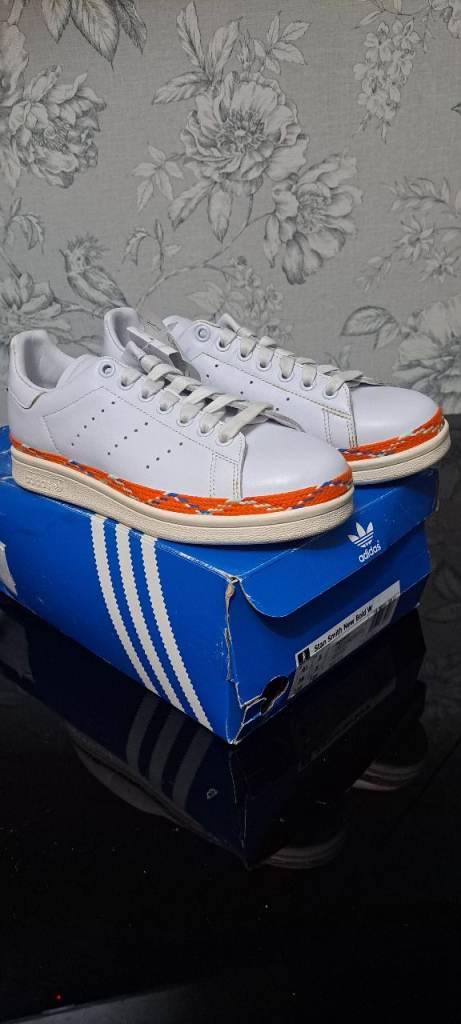 Adidas Stan Smith New Bold Original Womens Shoes Trainers Size UK 5 EU 38 AQ1027