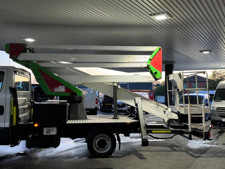 2018 Iveco Daily CHERRY PICKER 2.335S12 3500KG NO VAT! CHASSIS CAB Diesel Manual