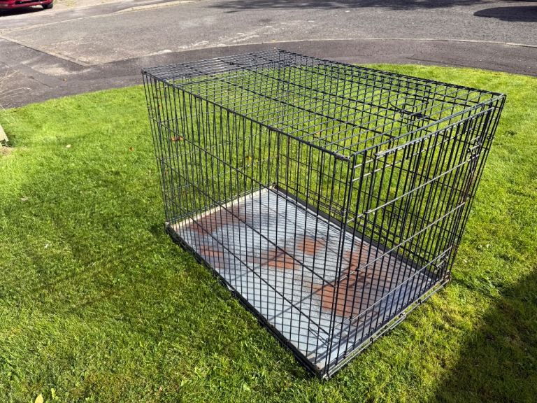 Dog crate