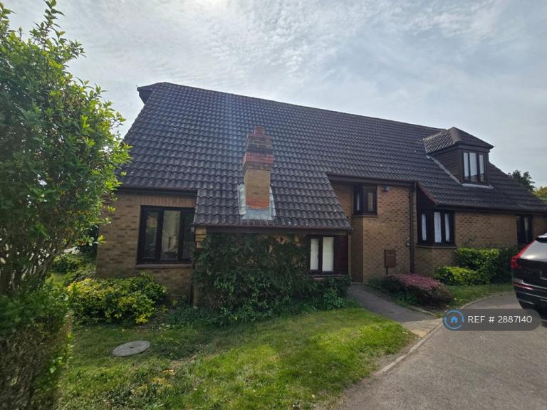 1 bedroom in Thirsk Garden, Bletchley, MK3 (#2887140)