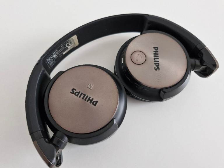 Phillips Folding Over Ear Bluetooth Headphones 