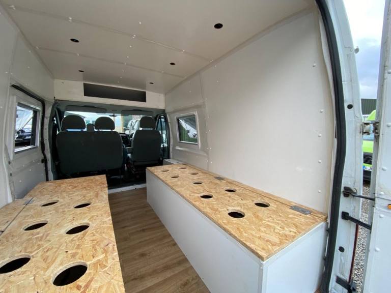 2009 Ford Transit Medium Roof Van TDCi 85ps PANEL VAN DIESEL Manual