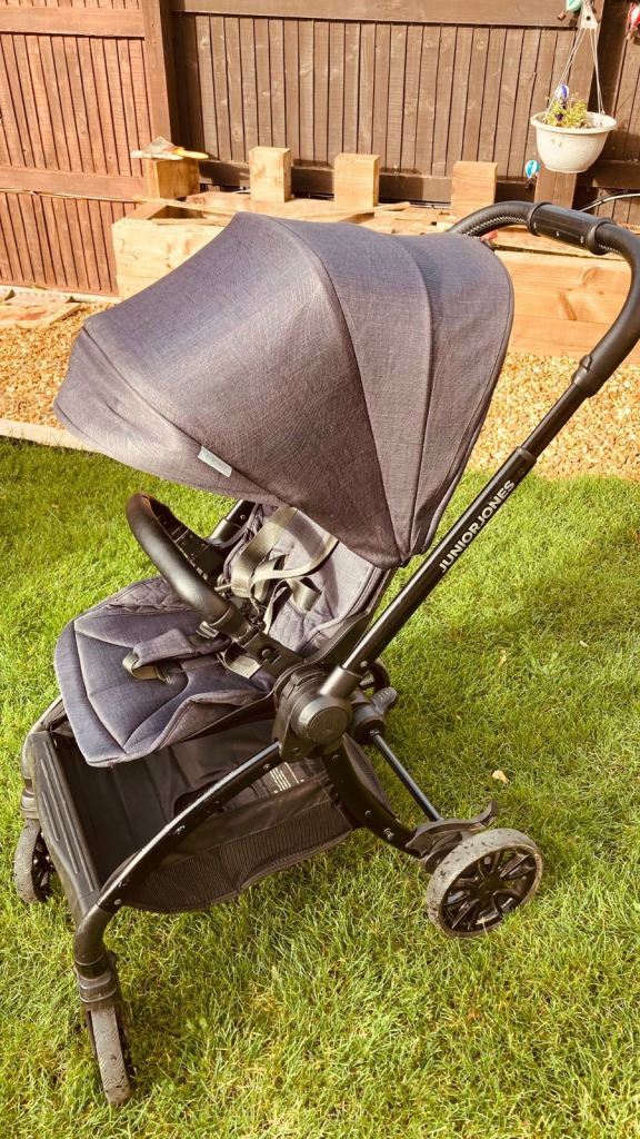 Junior Jones J-Spirit Stroller and Carry Cot