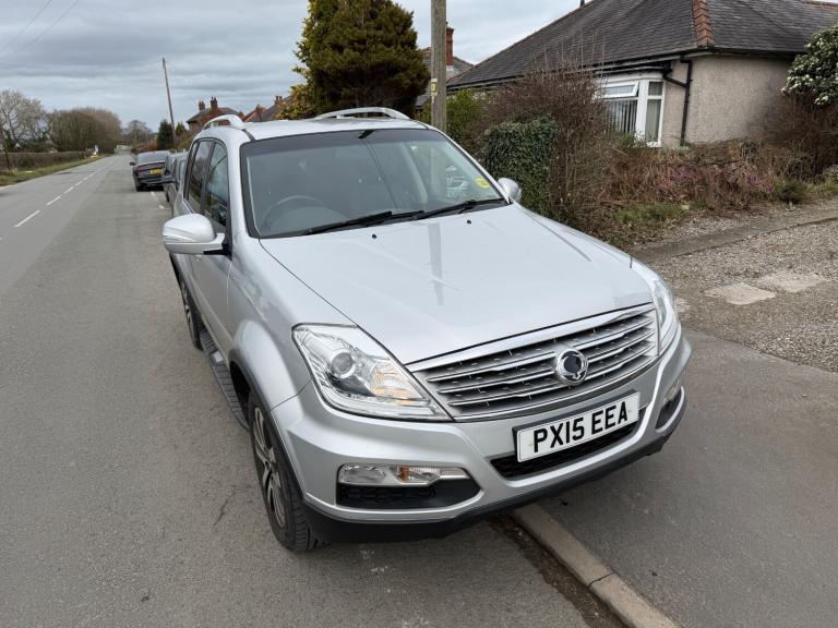 2015 Ssangyong Rexton 2.0 EX 5dr ESTATE Diesel Manual