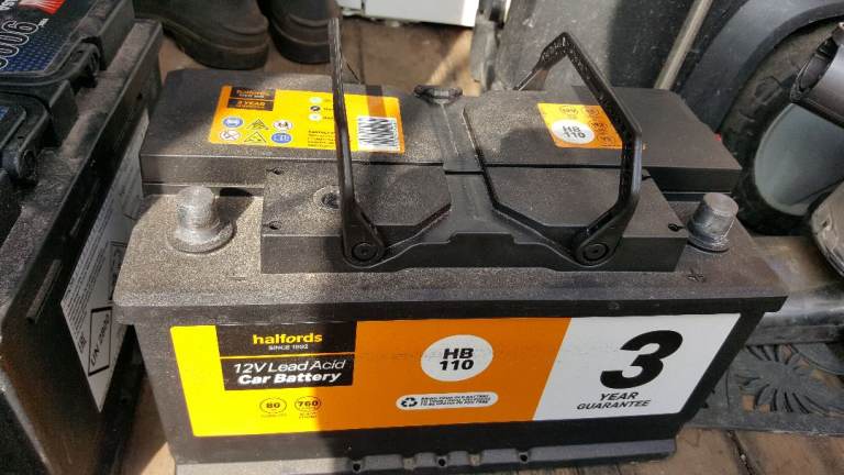 Car battery hb110