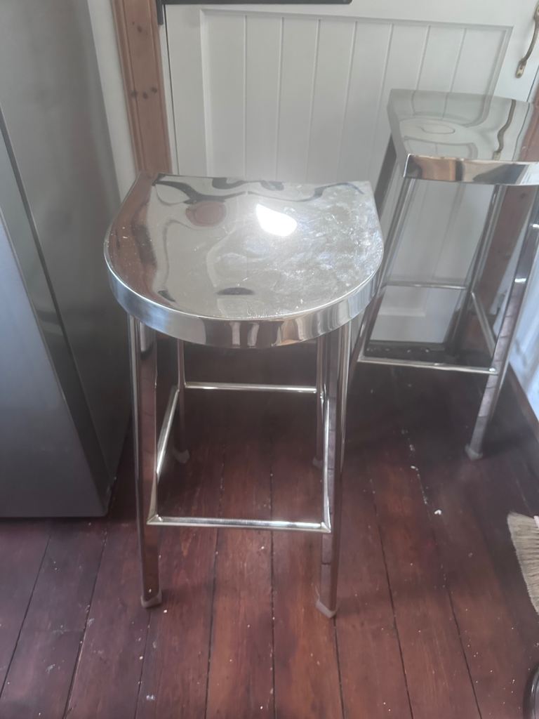 Silver / Chrome style Kitchen Breakfast Bar Stools