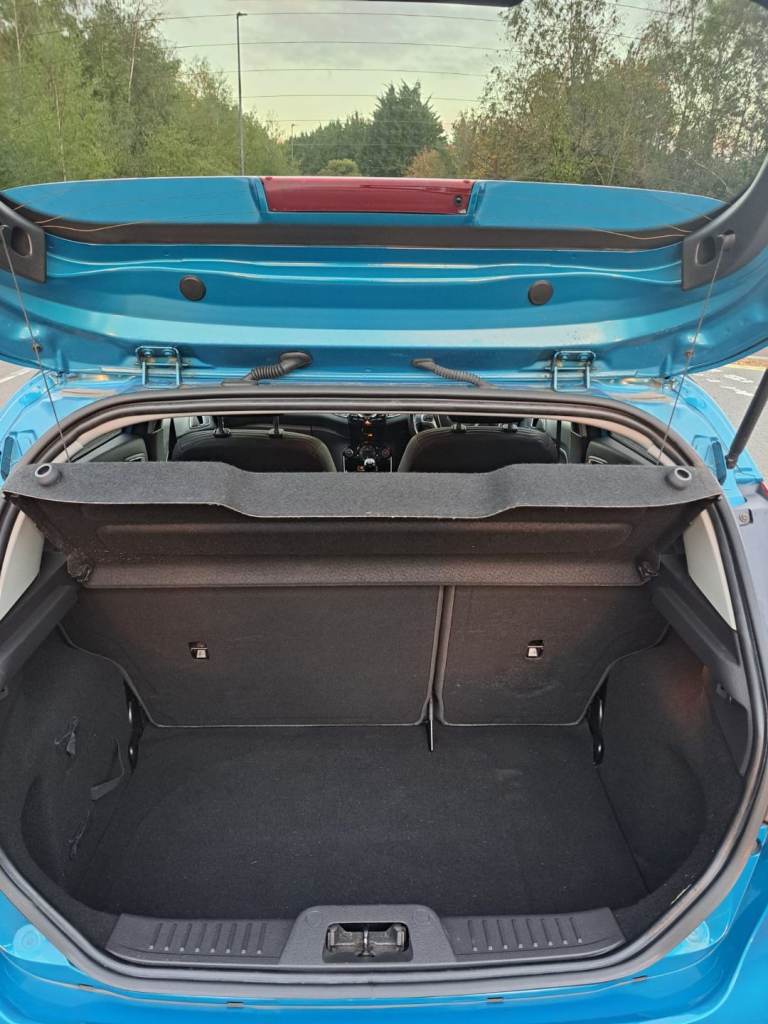 Ford, FIESTA, Hatchback, 2013, Manual, 998 (cc), 5 doors **LONG MOT**
