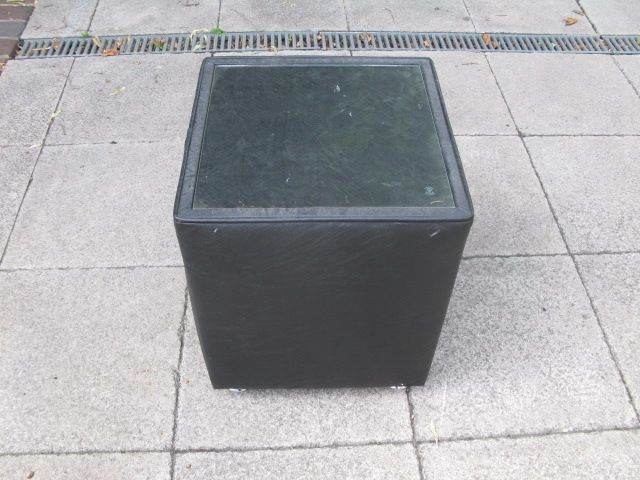 Coffee Table . Glass top . Brand - Sovereign