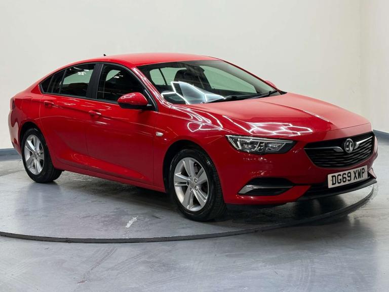 2019 Vauxhall Insignia 1.5 Insignia Design Nav T 5dr Hatchback Petrol Manual
