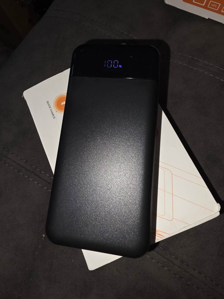 56800mAh & 65w Portable Charger Power Bank, External Battery Pack Phone Charger, 9 Charging Ports