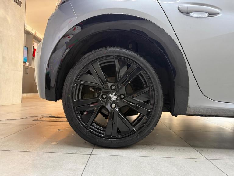 2023 Peugeot 208 1.2 PureTech 100 GT 5dr HATCHBACK PETROL Manual